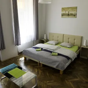 Dream & Cracovia