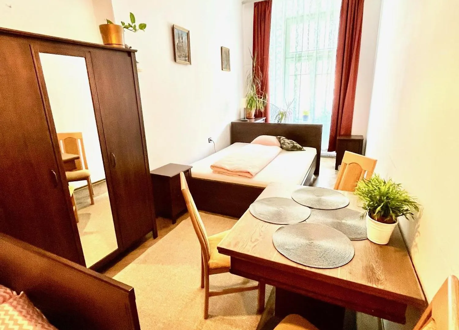 Pokoje Goscinne Wislna Cracovia Bed and breakfast